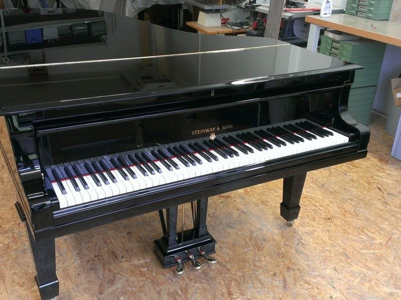 Steinway & Sons B — photo 1 sur 4